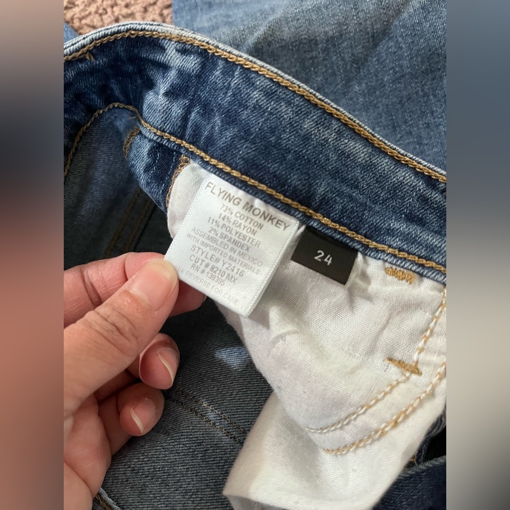 Flying monkey like new size 24